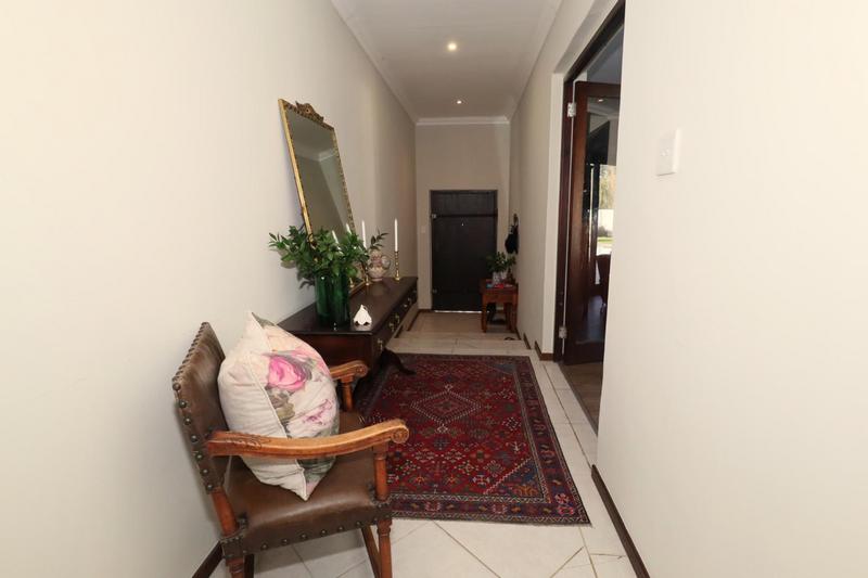 5 Bedroom Property for Sale in Golden Acre Western Cape